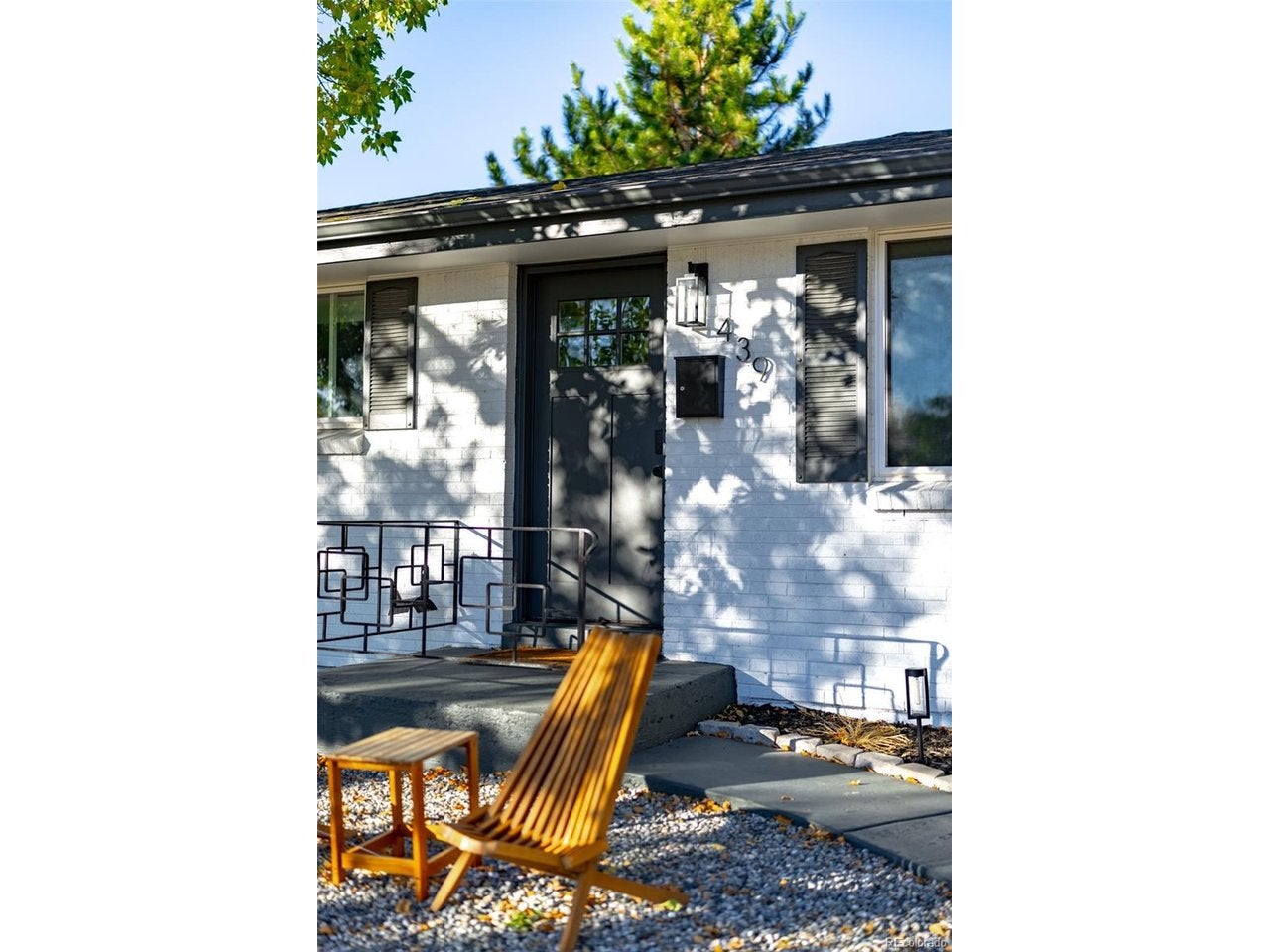 439 E Panama Dr