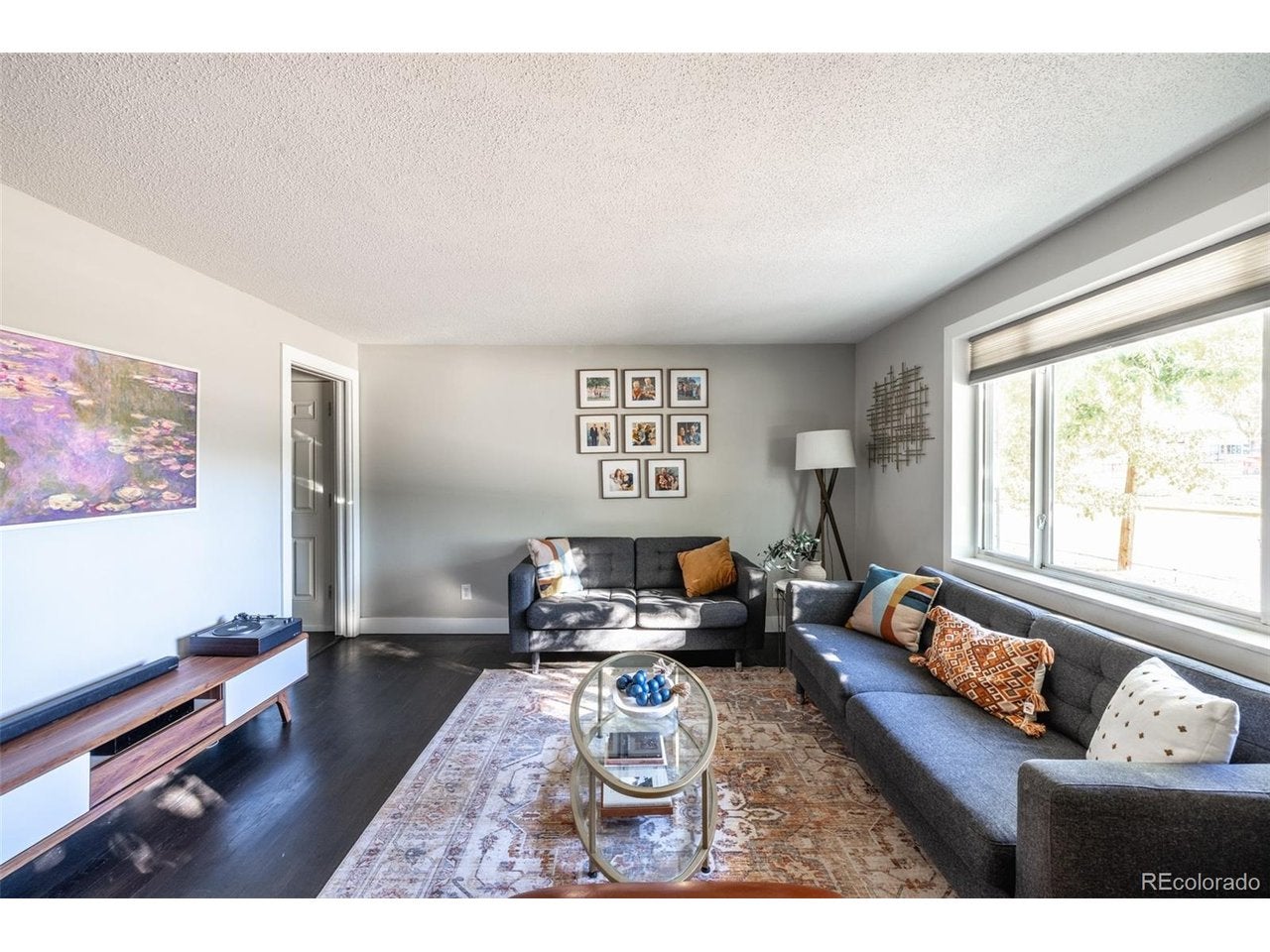 439 E Panama Dr