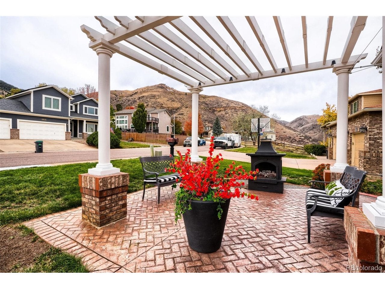 1914 Parfet Estates Dr