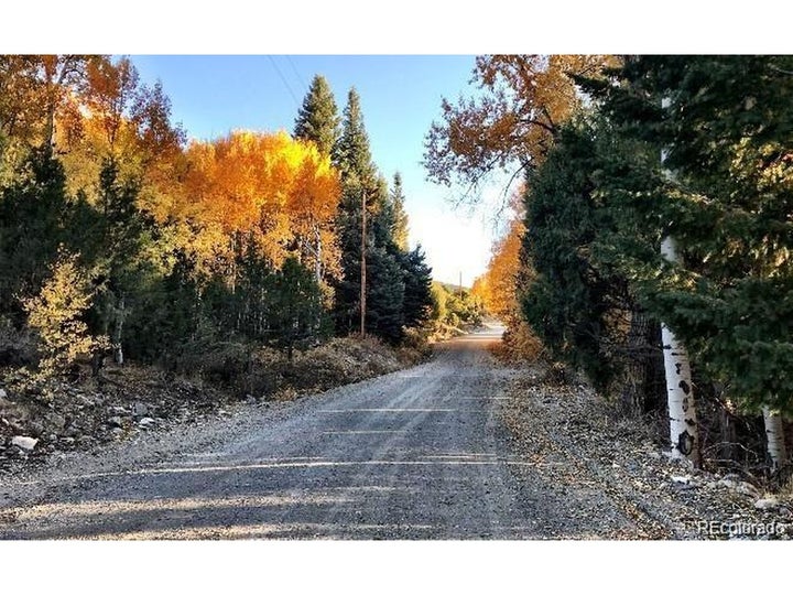 Photo 1 of 4 — 233 Lake Of The Falls Pkwy, Mosca, CO 81146