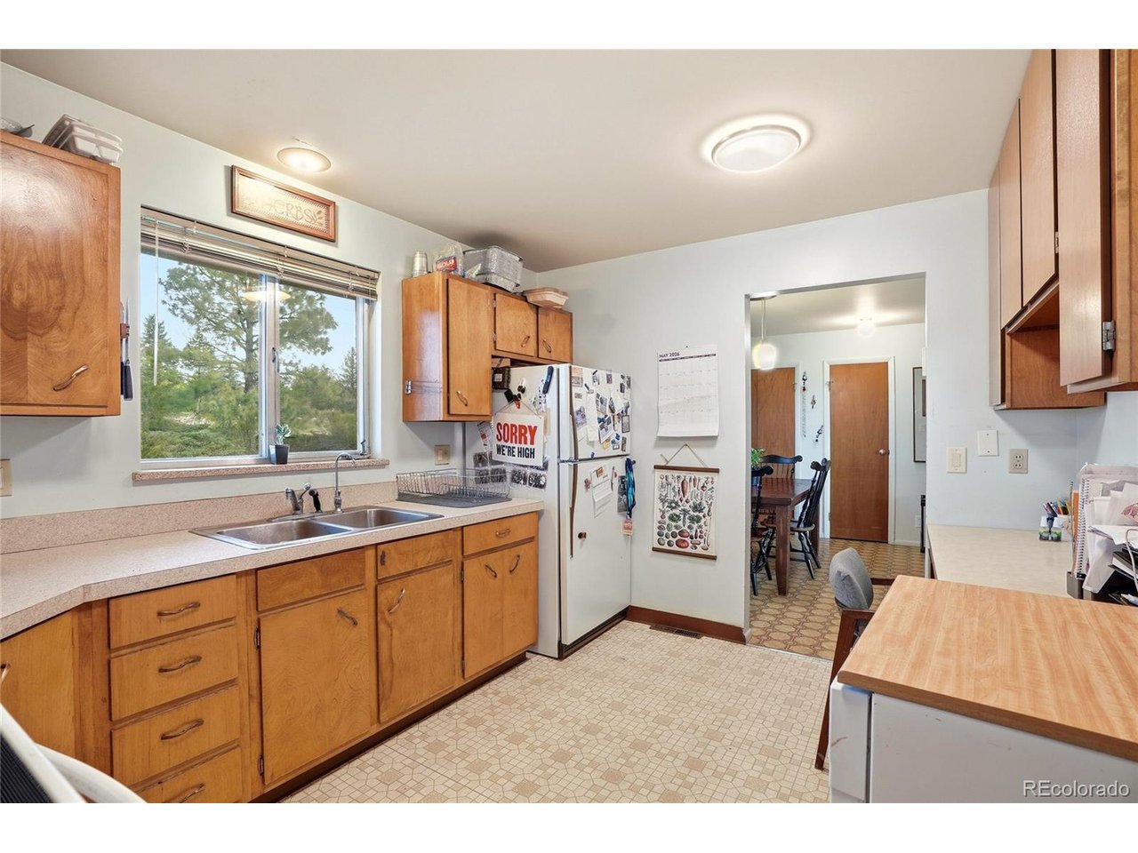 832 Fox Hill Ct