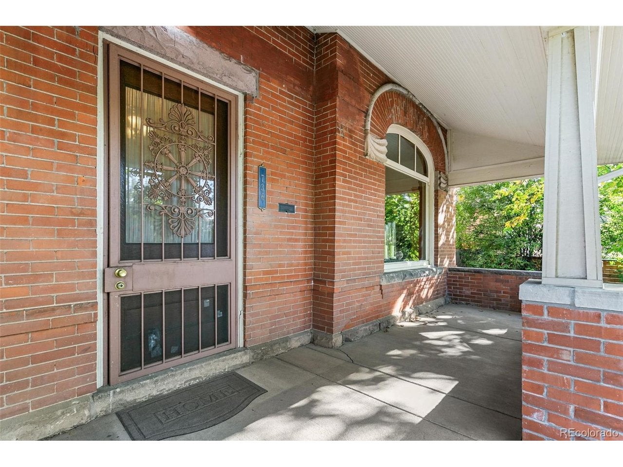 736 Elm St