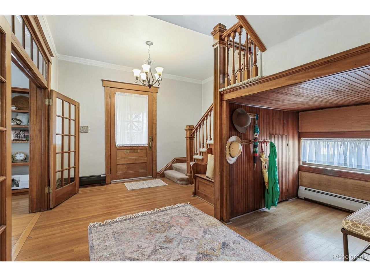 736 Elm St