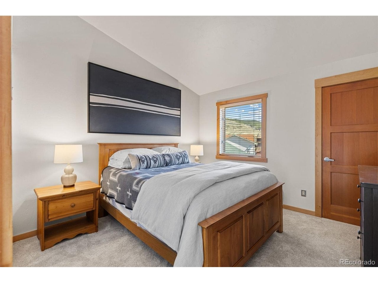 26 Sunlight Dr