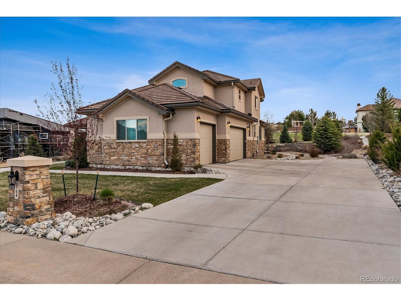 5704 Distant View Pl