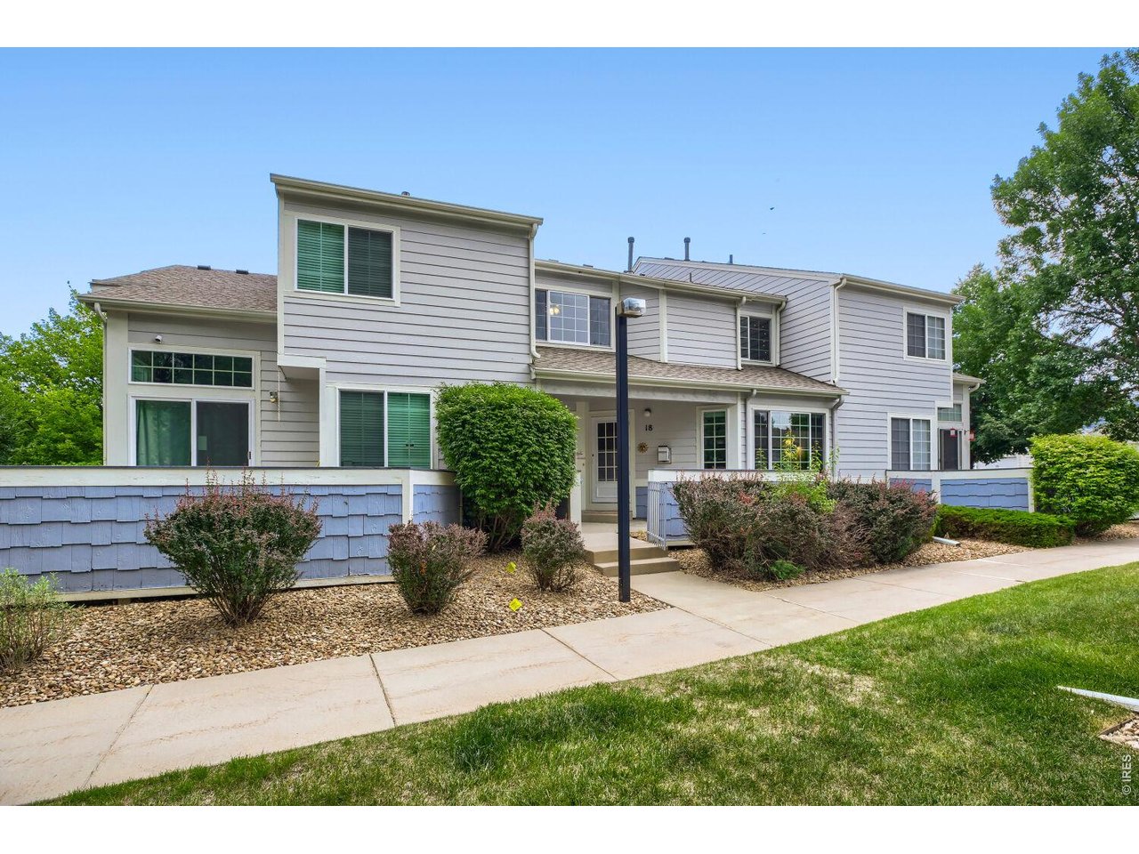 Photo 1 of 26 — 1419 Red Mountain Dr 18, Longmont, CO 80504