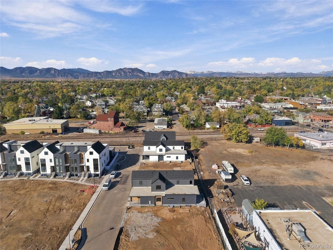 629 Lombardi Cir