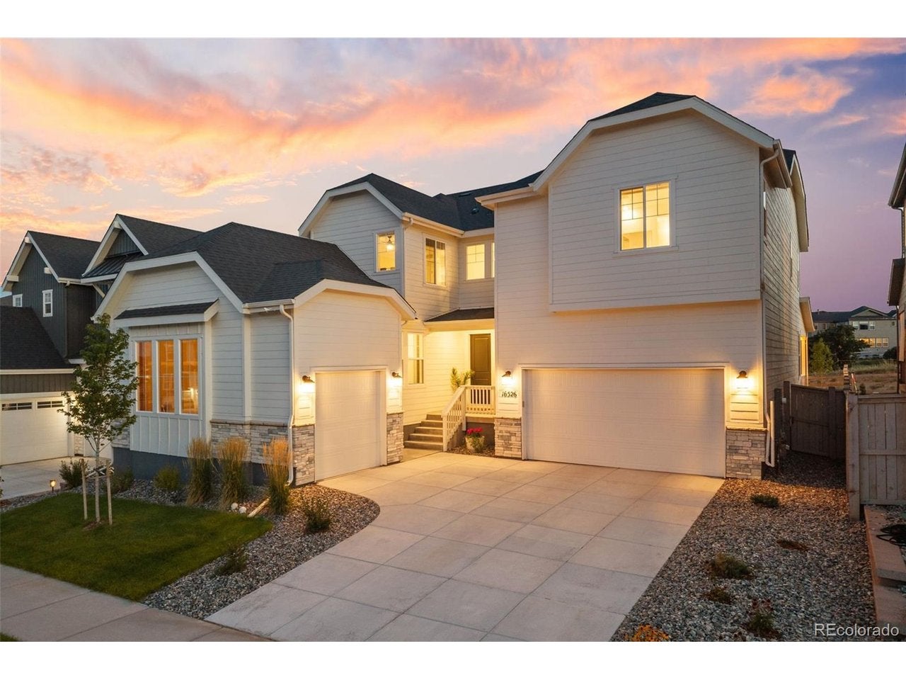 16526 Black Rose Cir