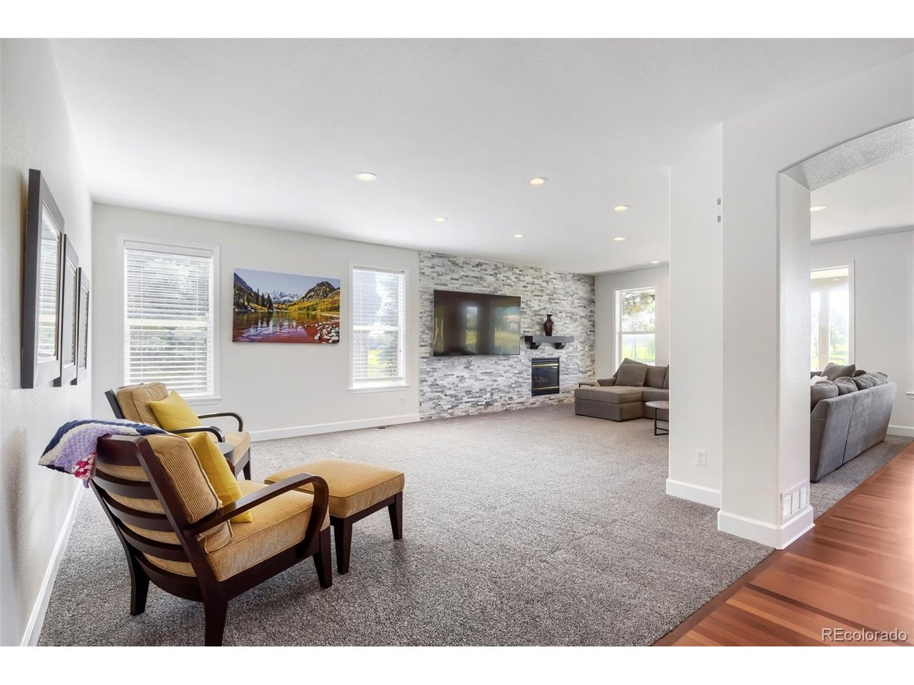 2500 Greensborough Dr
