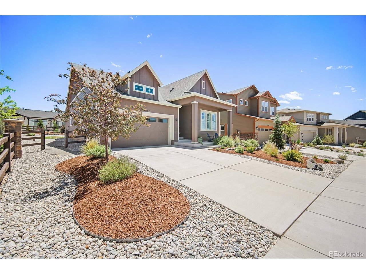 10167 Lake Arbor Ln