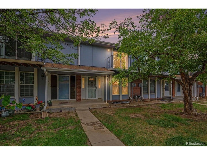 Photo 1 of 10 — 11819 E Canal Dr, Aurora, CO 80011