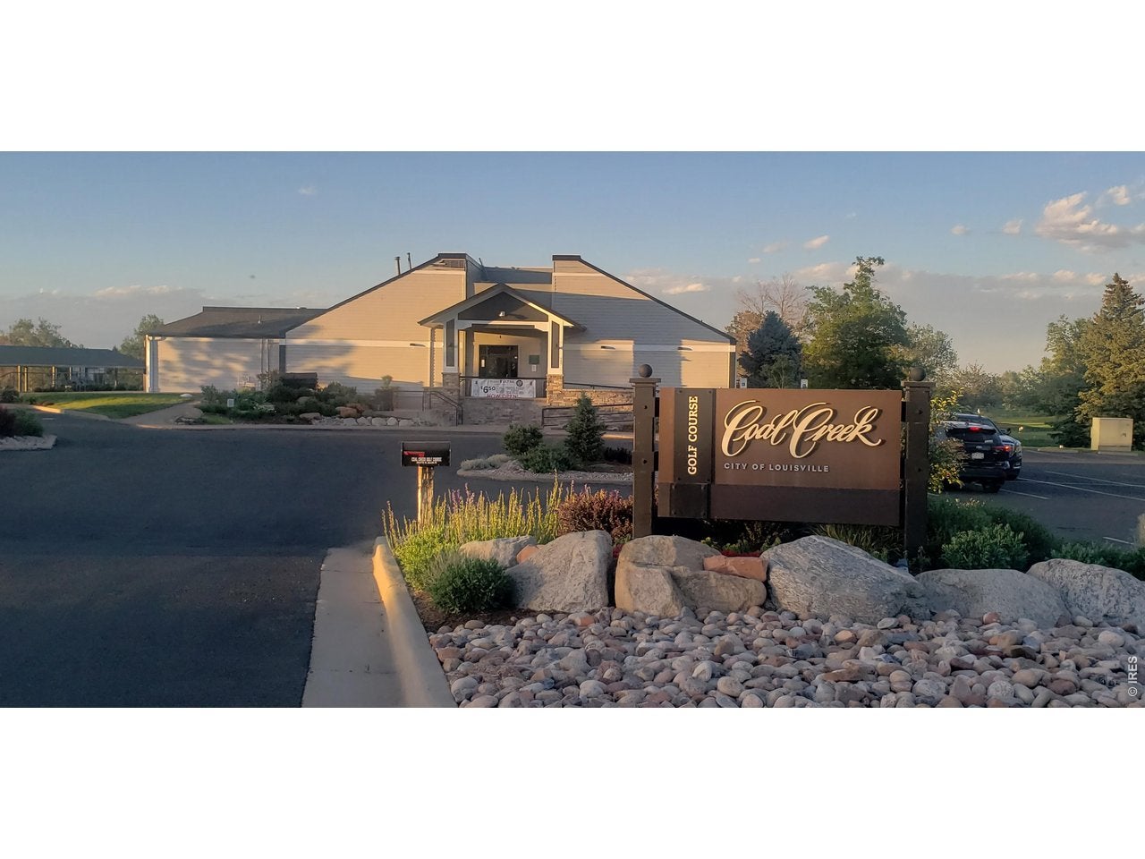 977 Saint Andrews Ln, Louisville, CO, 80027, USA, 5 Bedrooms Bedrooms, ,6 BathroomsBathrooms,Residential,Active,977 Saint Andrews Ln,1051828