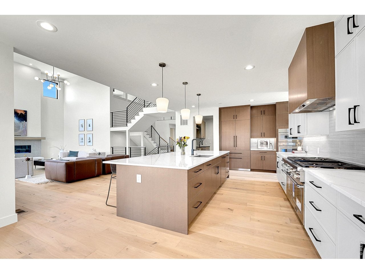 977 Saint Andrews Ln, Louisville, CO, 80027, USA, 5 Bedrooms Bedrooms, ,6 BathroomsBathrooms,Residential,Active,977 Saint Andrews Ln,1051828