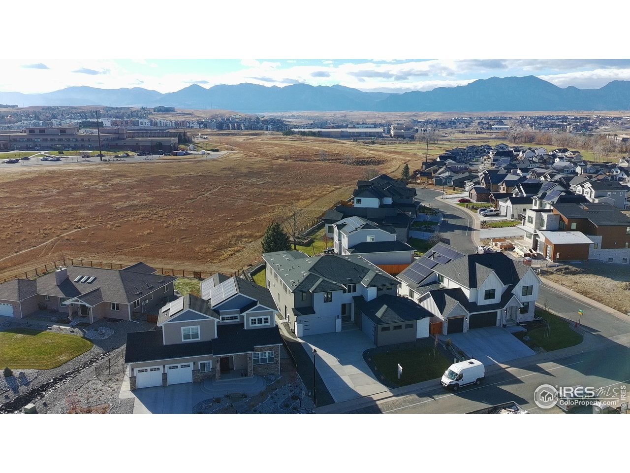 977 Saint Andrews Ln, Louisville, CO, 80027, USA, 5 Bedrooms Bedrooms, ,6 BathroomsBathrooms,Residential,Active,977 Saint Andrews Ln,1051828