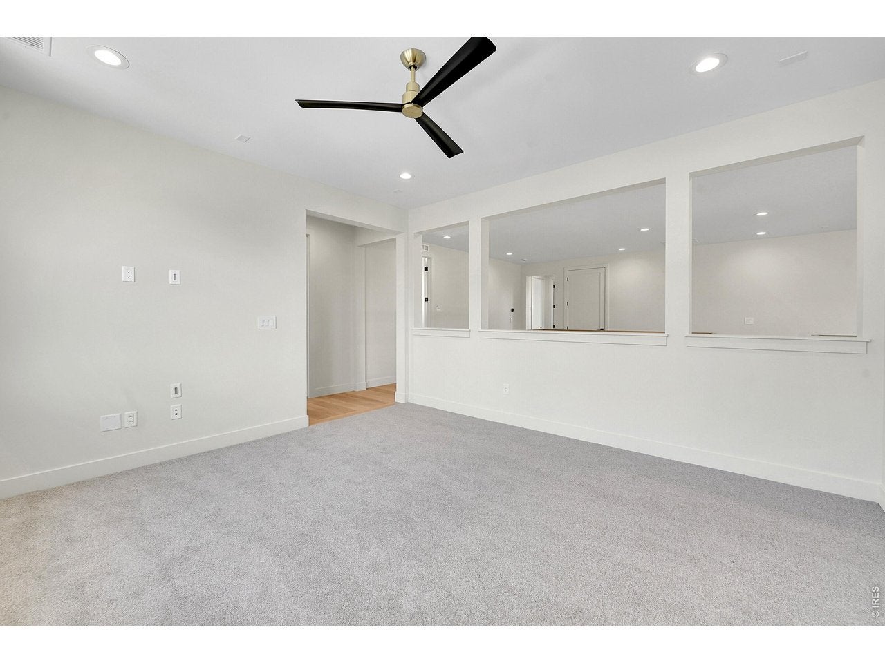 977 Saint Andrews Ln, Louisville, CO, 80027, USA, 5 Bedrooms Bedrooms, ,6 BathroomsBathrooms,Residential,Active,977 Saint Andrews Ln,1051828