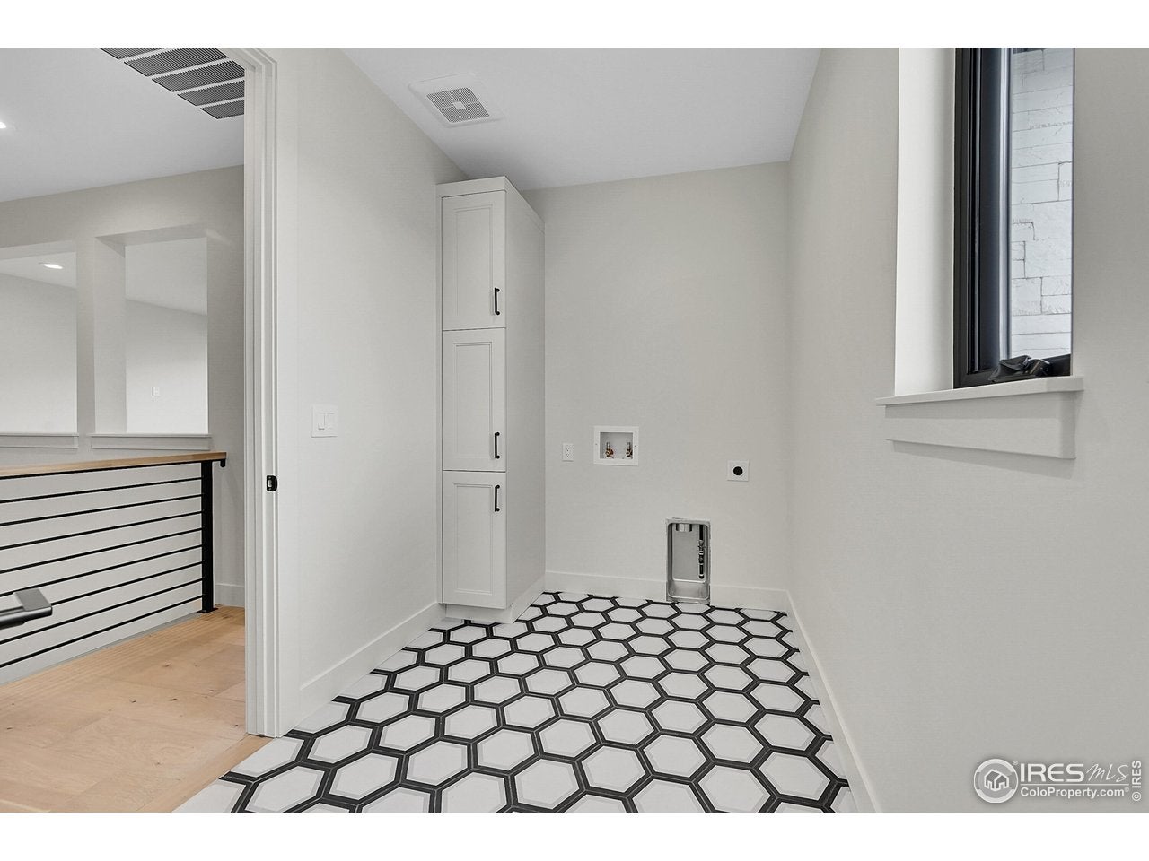 977 Saint Andrews Ln, Louisville, CO, 80027, USA, 5 Bedrooms Bedrooms, ,6 BathroomsBathrooms,Residential,Active,977 Saint Andrews Ln,1051828