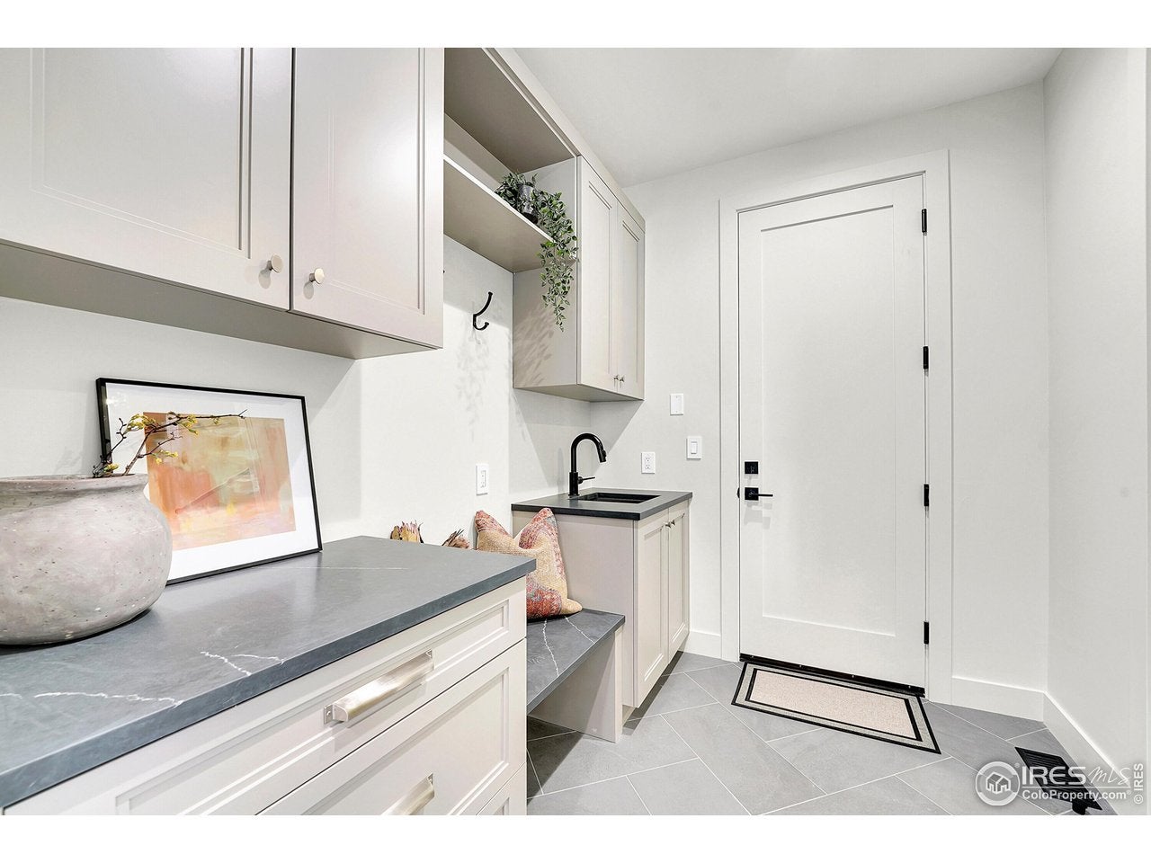 977 Saint Andrews Ln, Louisville, CO, 80027, USA, 5 Bedrooms Bedrooms, ,6 BathroomsBathrooms,Residential,Active,977 Saint Andrews Ln,1051828