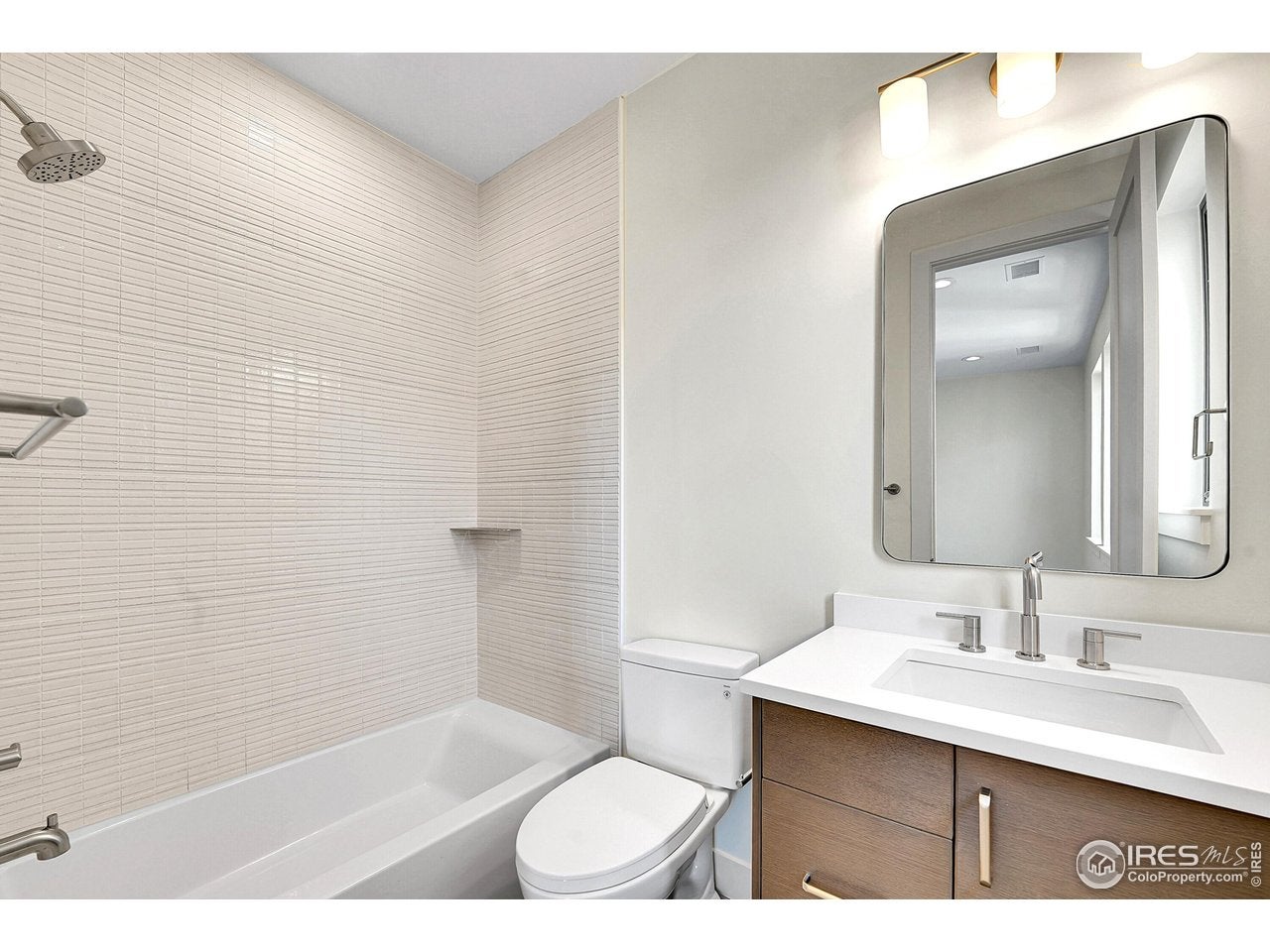 977 Saint Andrews Ln, Louisville, CO, 80027, USA, 5 Bedrooms Bedrooms, ,6 BathroomsBathrooms,Residential,Active,977 Saint Andrews Ln,1051828