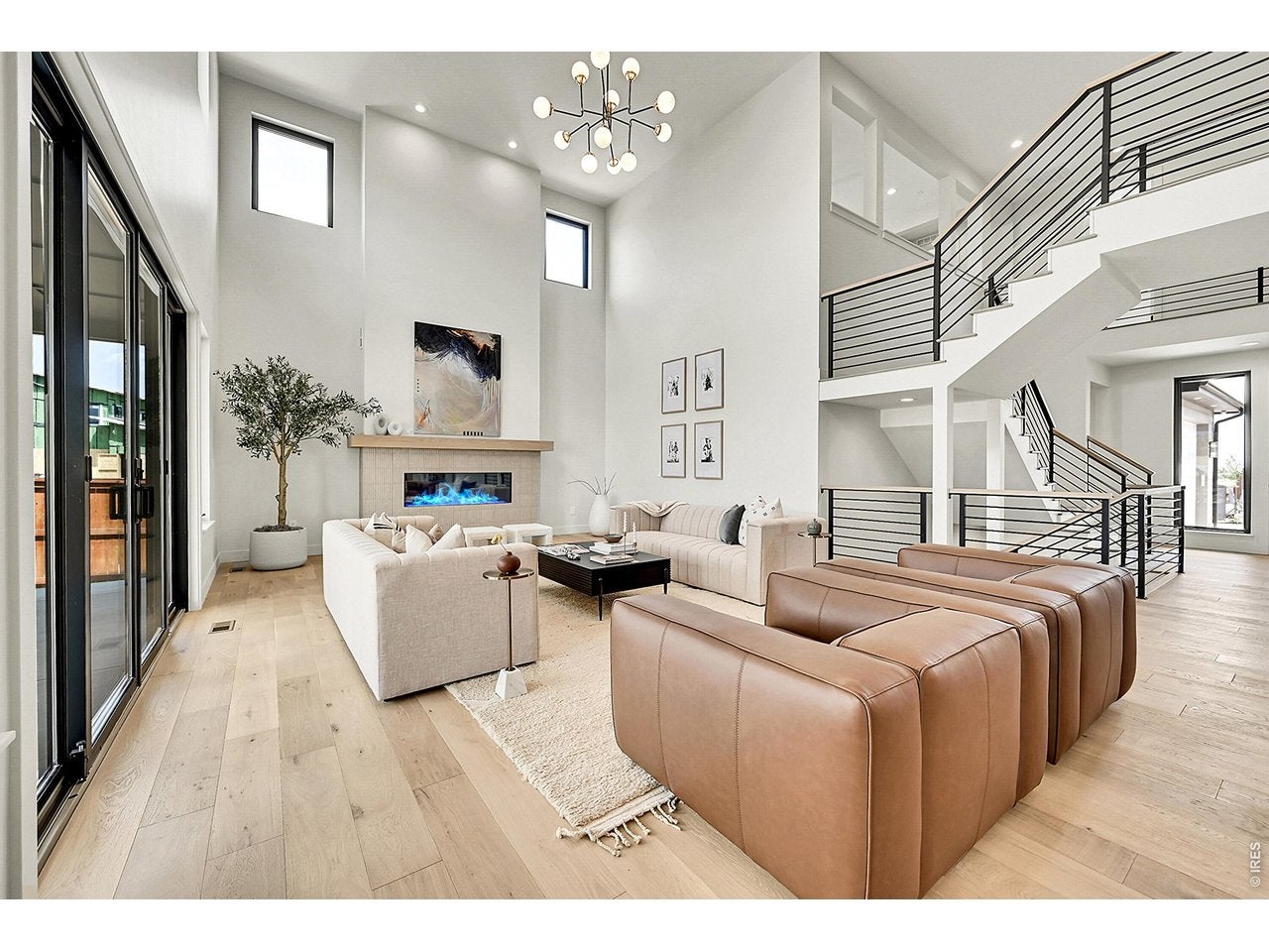 977 Saint Andrews Ln, Louisville, CO, 80027, USA, 5 Bedrooms Bedrooms, ,6 BathroomsBathrooms,Residential,Active,977 Saint Andrews Ln,1051828