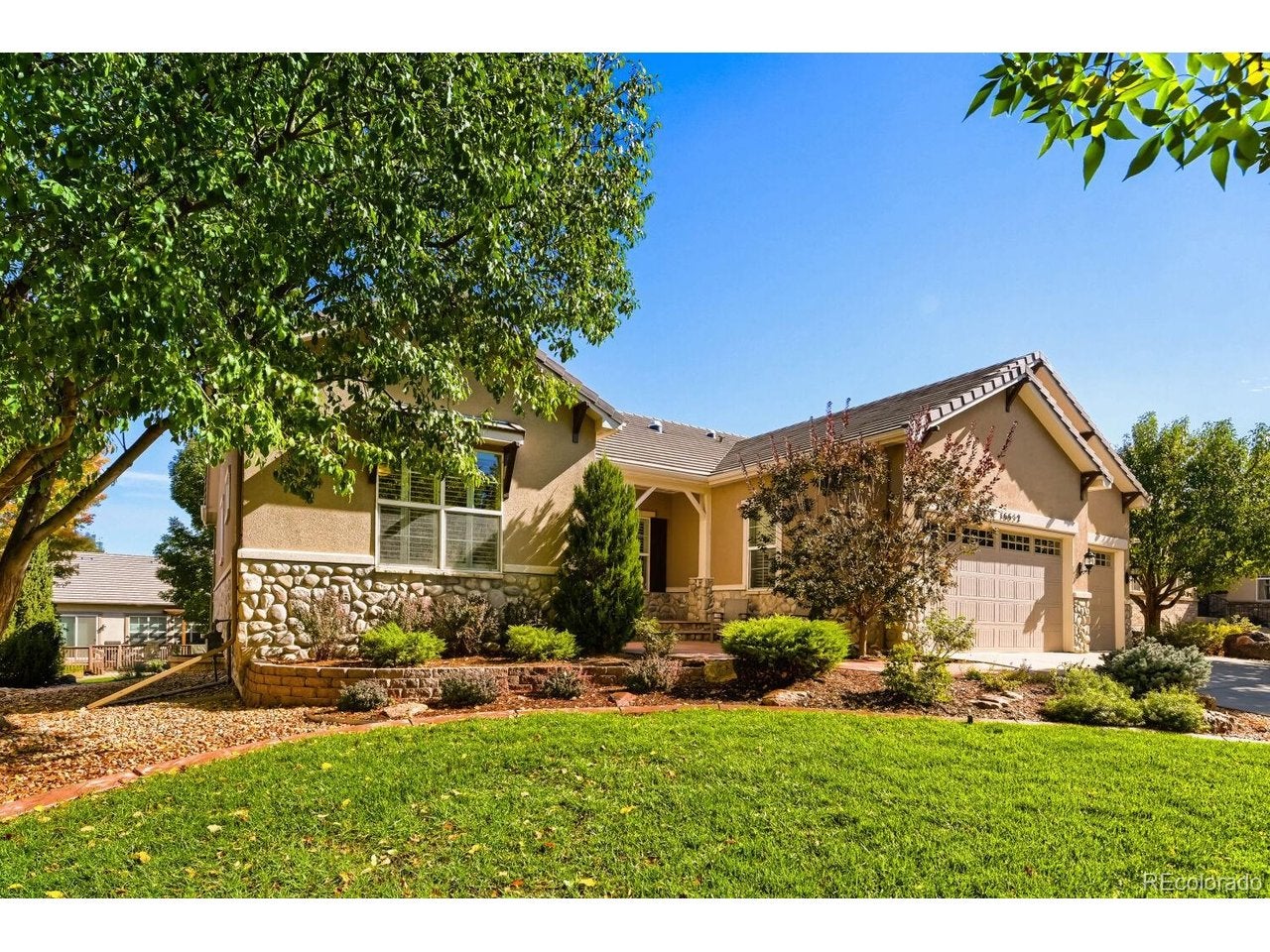 16652 Las Brisas Dr