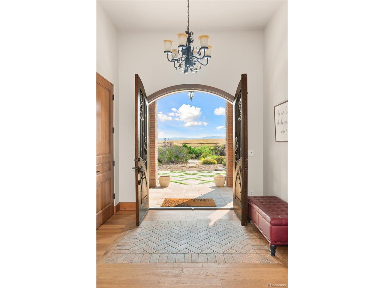 5740 Lambert Ranch Trl