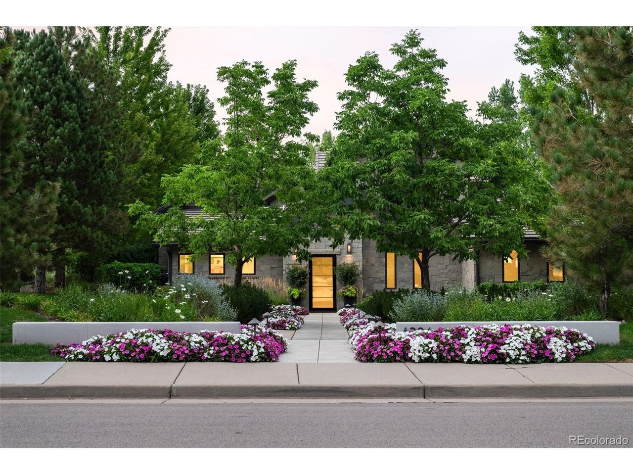 4201 Preserve Pkwy
