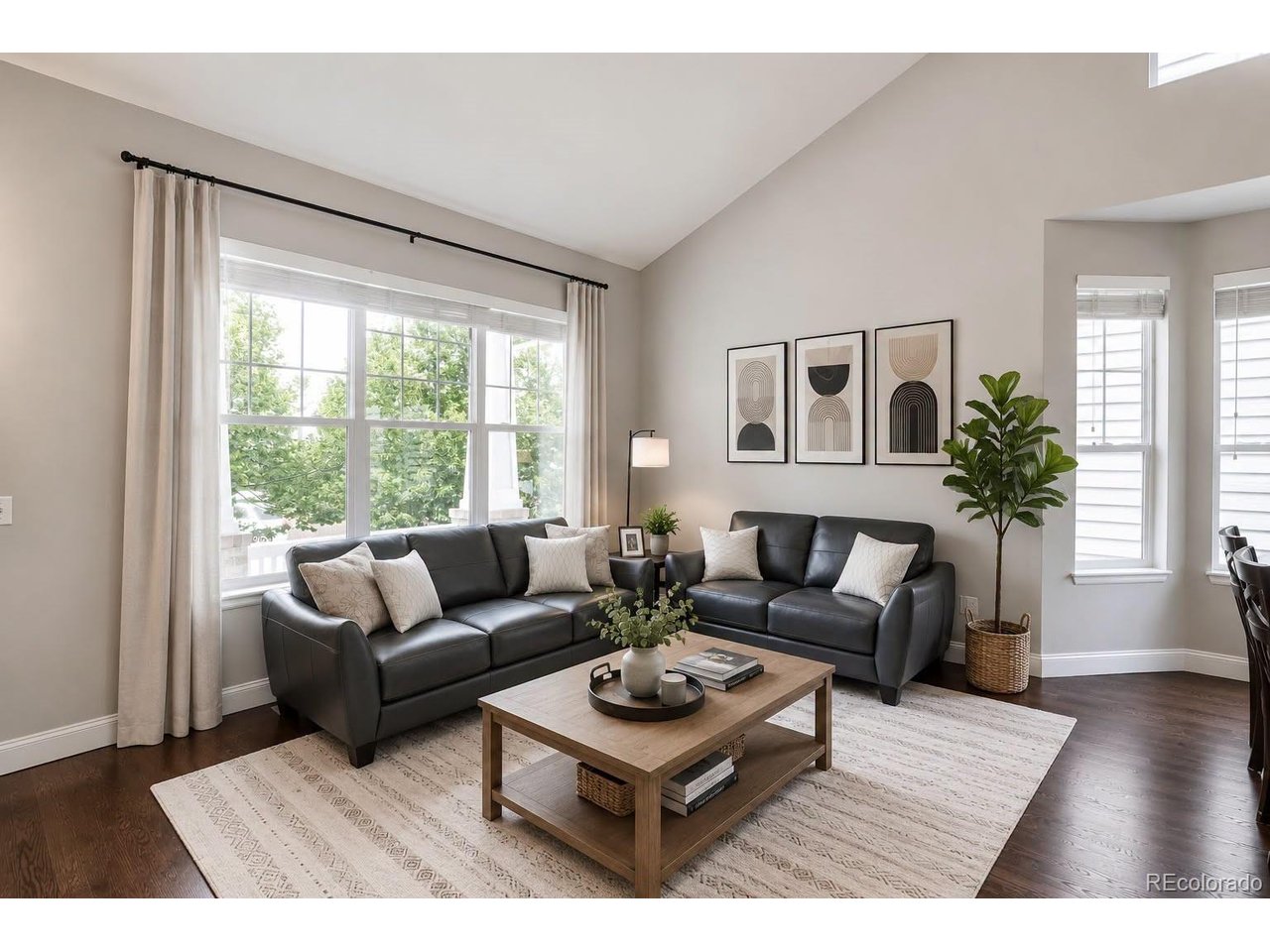 10368 Fairlawn Trl