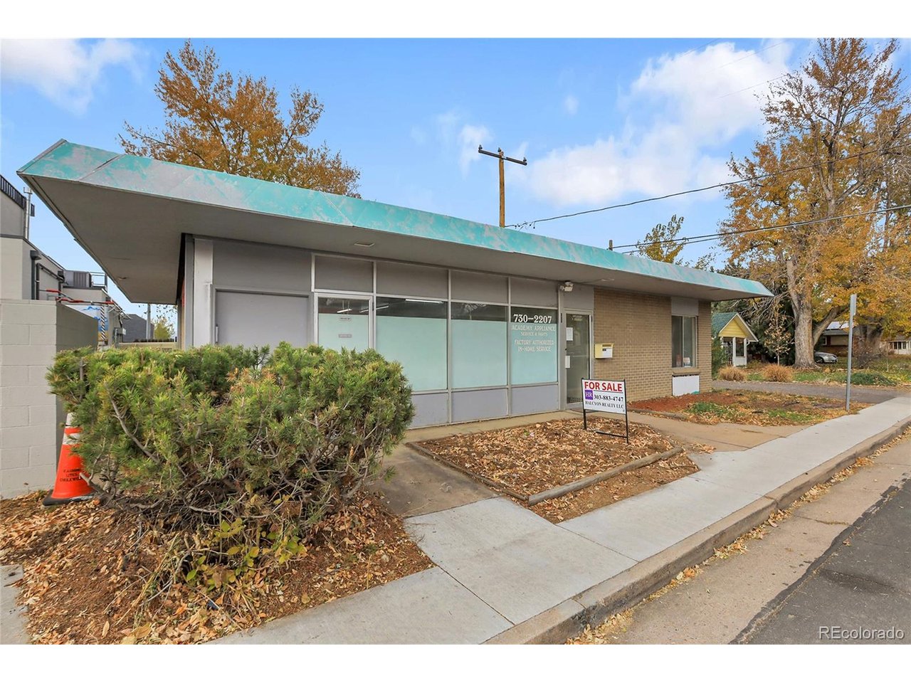 Photo 1 of 26 — 5687 S Foresthill St, Littleton, CO 80120