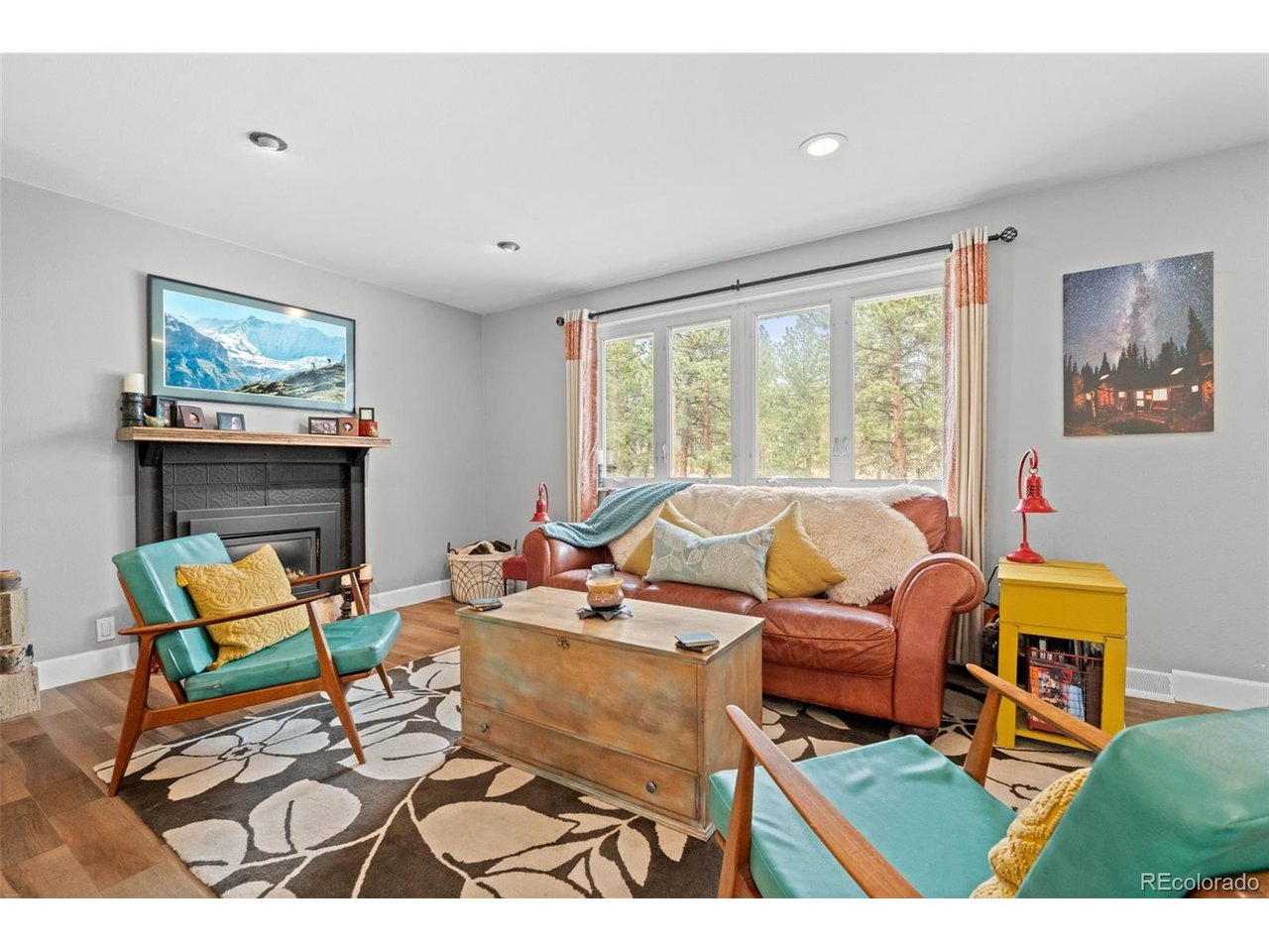 5553 Maggie Ln