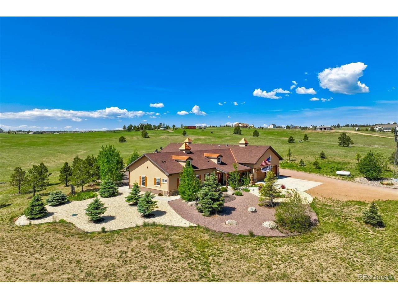 13735 Mccune Rd