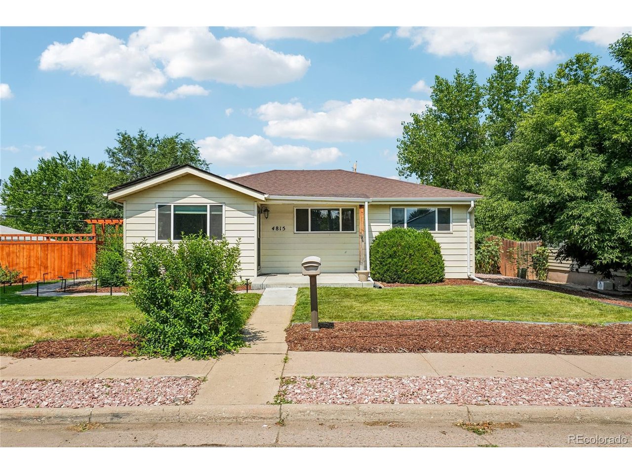 Photo 1 of 28 — 4815 S Logan St, Englewood, CO 80113