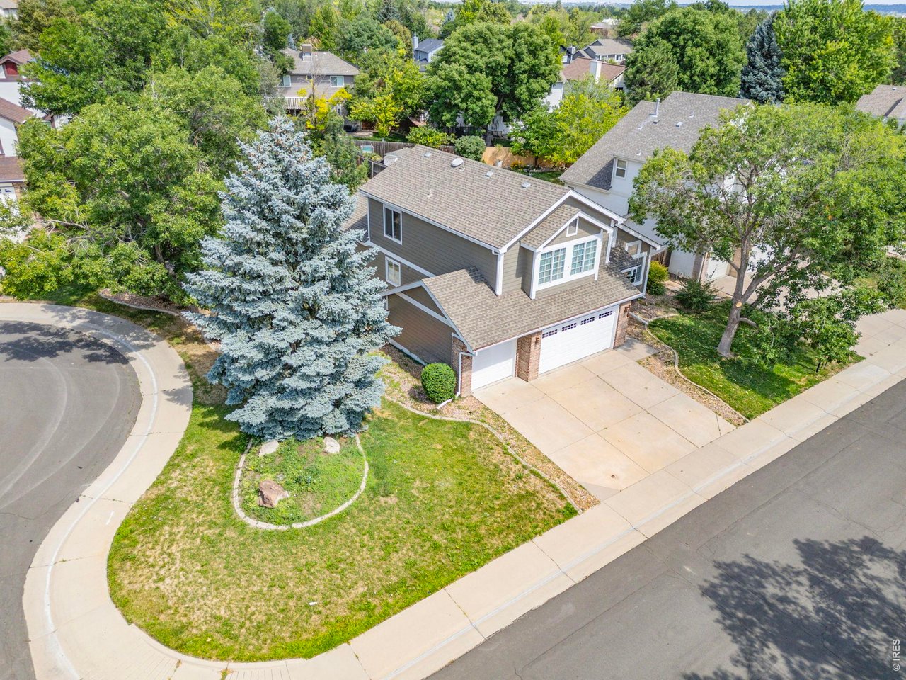1630 Hemlock Way