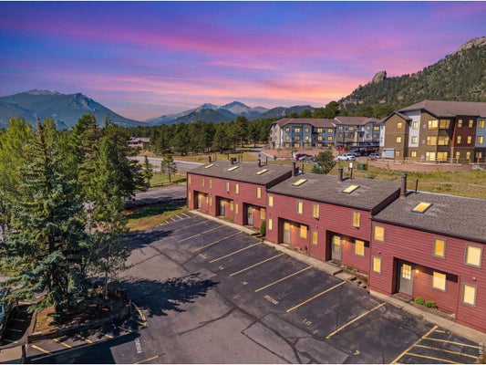 1050 S SAINT VRAIN AVE UNIT L4, ESTES PARK, CO 80517 - Image c00a3e0f093096c0ce5e55cacbd264e4/4012535125
