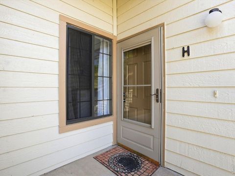 Tiny photo for 4837 White Rock Cir H, Boulder, CO 80301 (MLS # 1057206)