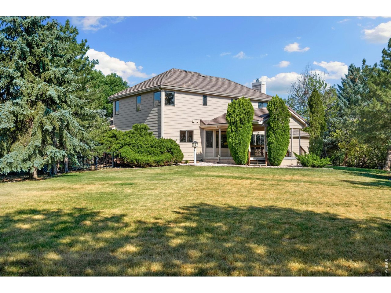 346 High Pointe Dr