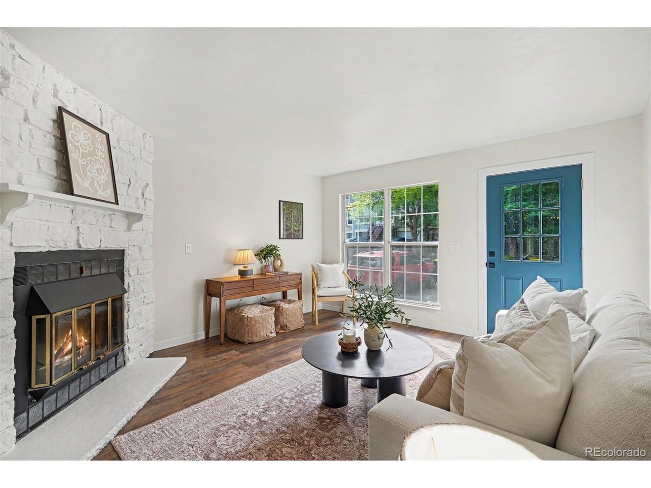 Photo 1 of 37 — 2537 E Nichols Cir, Centennial, CO 80122