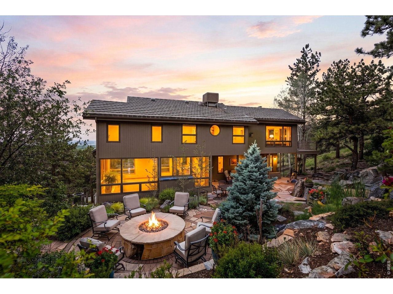 2881 N Lakeridge Trl