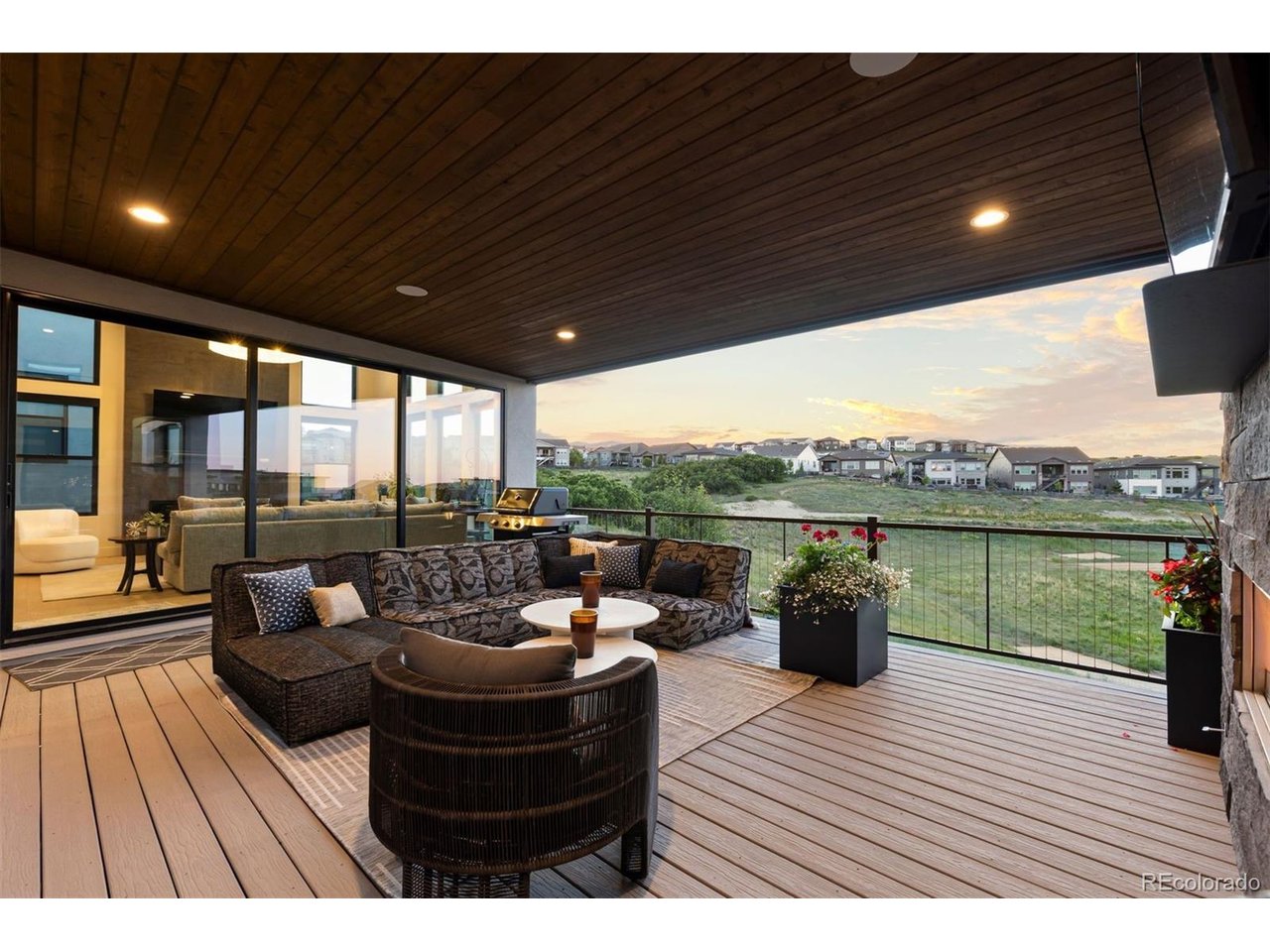 2237 Rim Ridge Dr