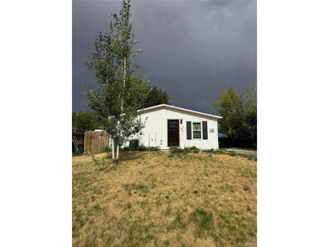 Photo of 454 Birch St, Hudson, CO 80642 (MLS # 1748448)