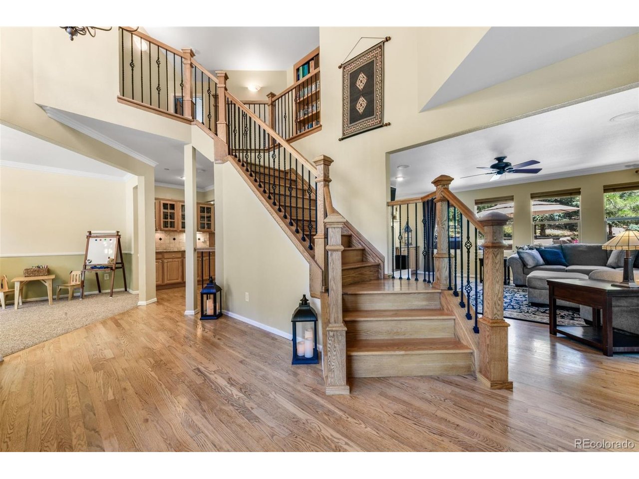470 Paisley Dr
