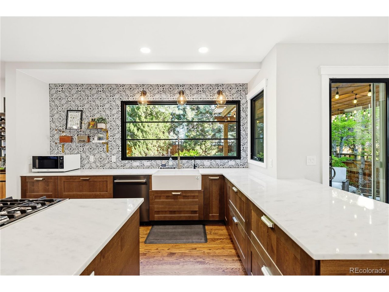 3144 Greensborough Dr