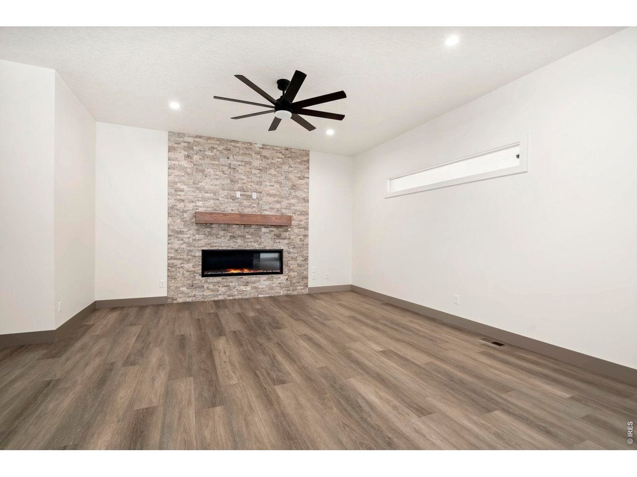 1402 Burt Ave