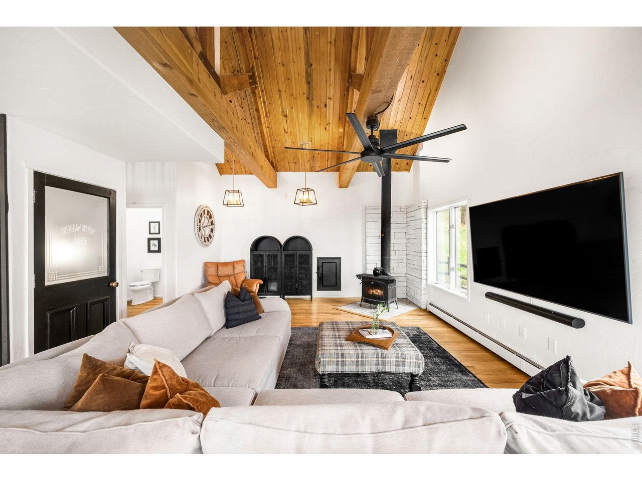 9537 Ute Dr, Golden, CO, 80403, USA, 4 Bedrooms Bedrooms, ,4 BathroomsBathrooms,Residential,Active,9537 Ute Dr,1060448