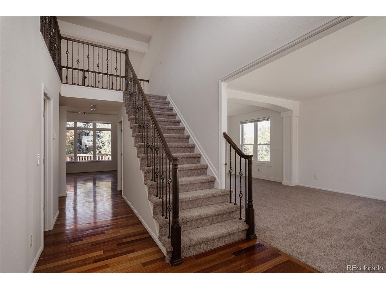 704 Huntington Dr