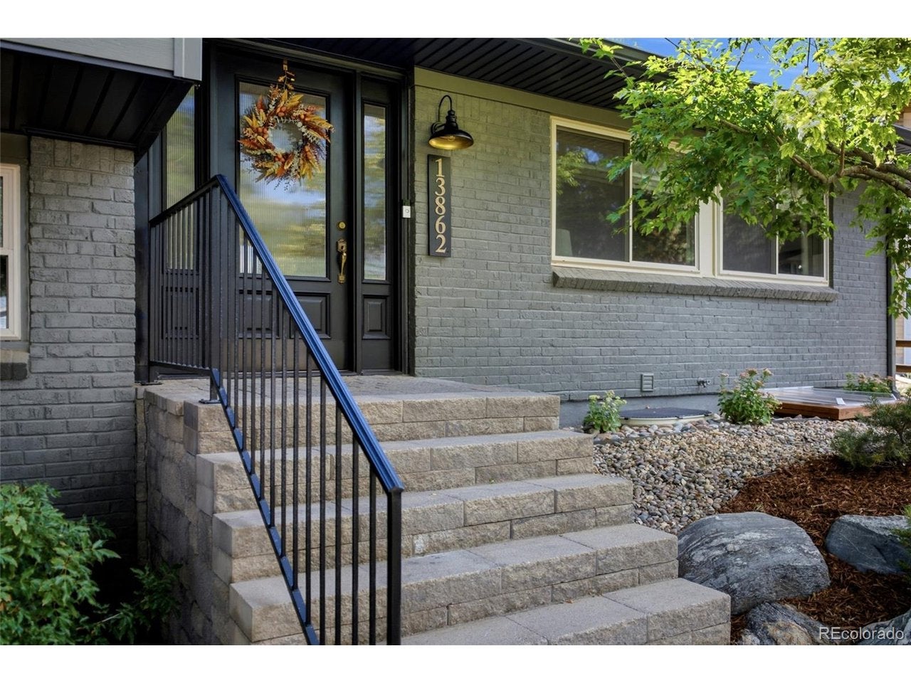 13862 W Montana