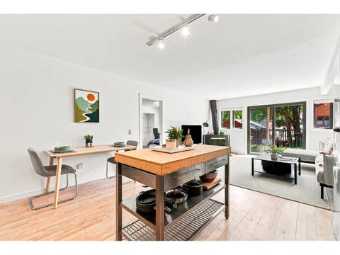 Tiny photo for 600 Arapahoe Ave 5, Boulder, CO 80302 (MLS # 1065177)
