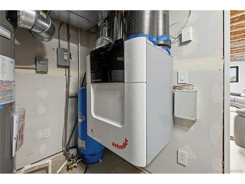 Tiny photo for 903 Paragon Dr, Boulder, CO 80303 (MLS # 8301394)