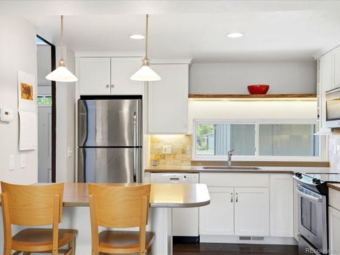 Tiny photo for 1345 Bear Mountain Dr B, Boulder, CO 80305 (MLS # 2636740)