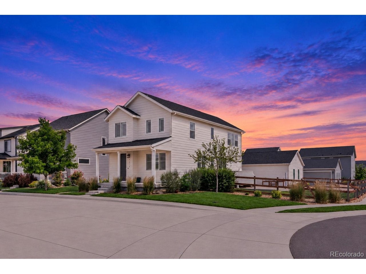 4674 N Bend Ct
