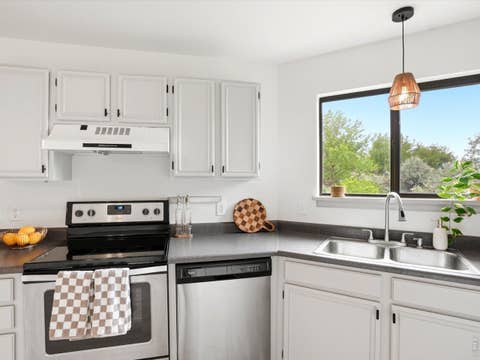 Tiny photo for 4945 Twin Lakes Rd 46, Boulder, CO 80301 (MLS # 1063710)